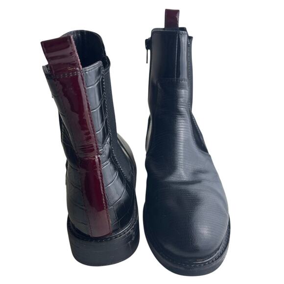 Jeffrey Campbell Edmond Black Lizard Chelsea Boot with Burgundy Accent Size 7.5 - Picture 2 of 13